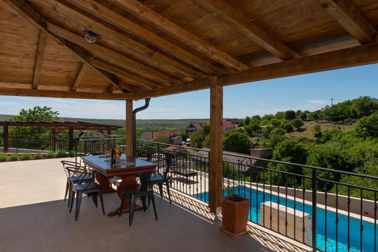 Modern Rustic Villa Kate Benkovac Eksteriør bilde