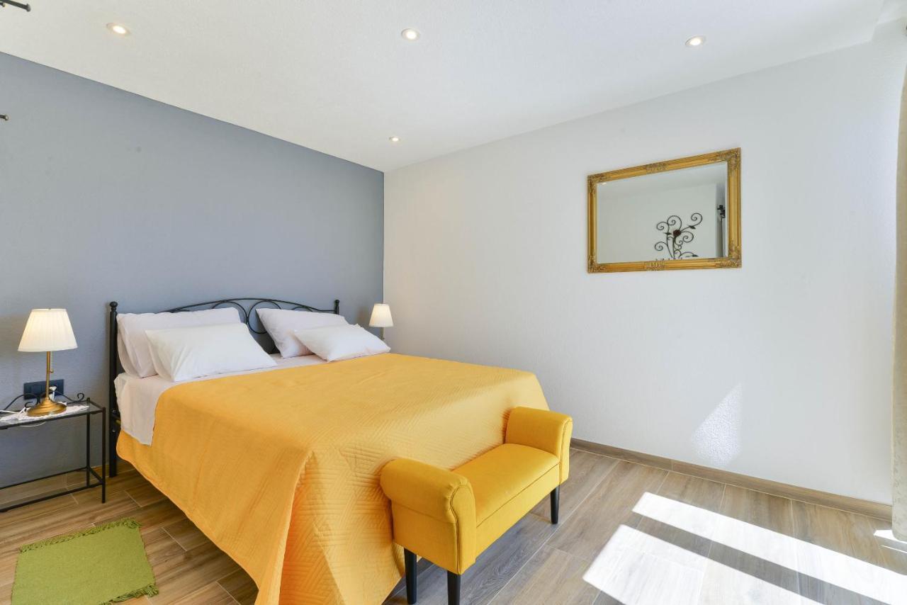Modern Rustic Villa Kate Benkovac Eksteriør bilde