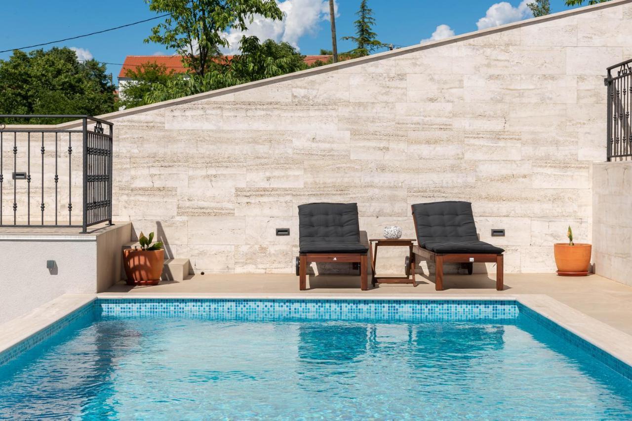 Modern Rustic Villa Kate Benkovac Eksteriør bilde